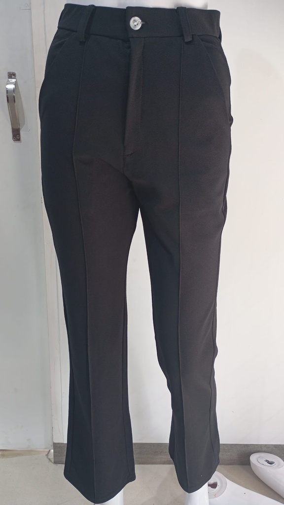 DA0214 BLACK