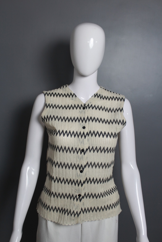 DA-08-25-100-BLACK.WHITE